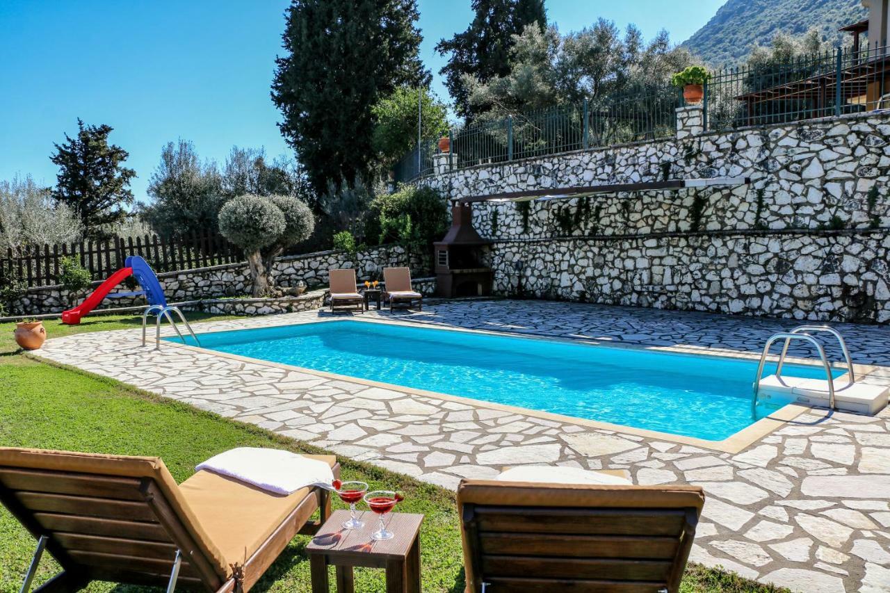 Villa Summer Breeze Nikiana Exteriér fotografie